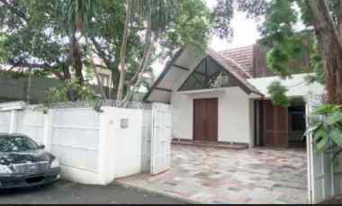 Dijual Rumah Mewah, jl Benda-Kemang, Cilandak Timur