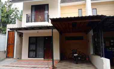 dijual rumah mewah second area perumahan bantul