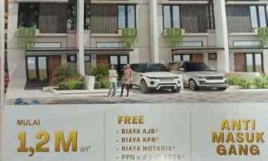 Dijual Rumah Minimalis Moderen Green Aria 2 Ciputat