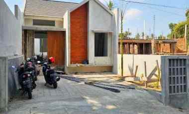 dijual rumah mlati sleman