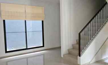 Dijual Rumah Modern Cantik di U Villa Bintaro Jaya