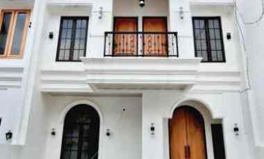 Jual Cepat Rumah Baru Ada Private Pool di M Kahfi 2 Jagakarsa