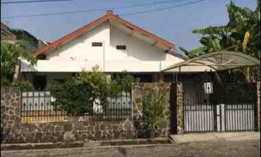 dijual rumah mojoklanggru tengah kota surabaya