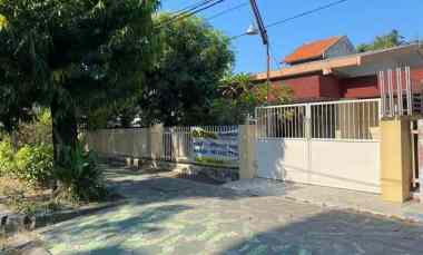 dijual rumah monginsidi