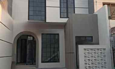 dijual rumah mulyosari