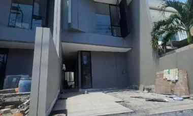 Rumah Modern Minimalis Uni A dan B Premium Quality di Mulyosari