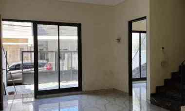 Rumah Mulyosari Utara New Gress Modern Strategis Favorite