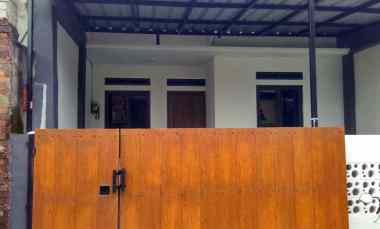 Rumah Siap Huni Full Renov Strategis Bekasi Timur