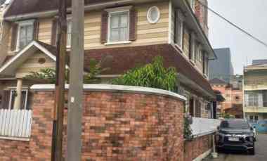 Dijual Rumah Mewah Mutiara Taman Palem Cengkareng Jakarta Barat