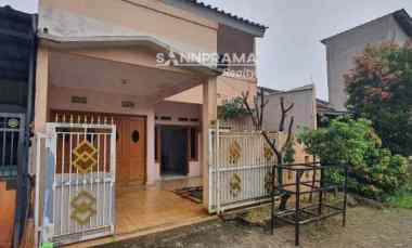 dijual rumah nanggerang