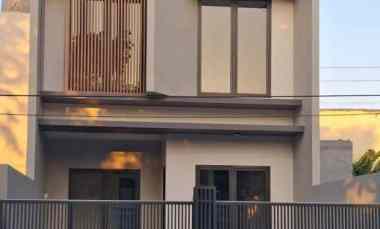 dijual rumah new minimalis di perum manyar jaya