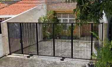 dijual rumah ngagel wasana