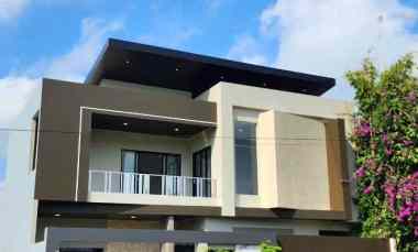 Rumah Mewah, Ada Swimming Pool View Sawah dan Gunung Merapi di Ngaglik