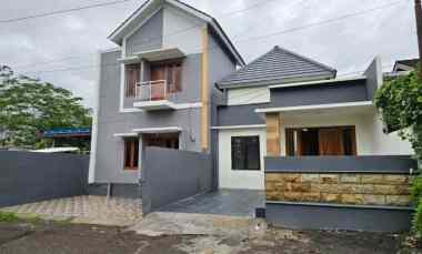 Dijual Rumah dengan Desaint Modern Siap Huni Ngaglik Sleman