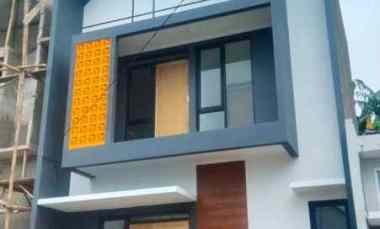 dijual rumah ngamprah kbb