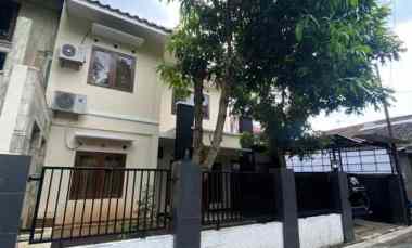 Dijual Rumah Ready Bangunan 2 Lantai di Ngesrep Banyumanik Semarang