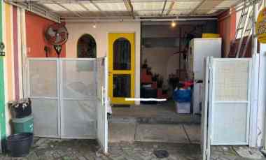 dijual rumah nginden