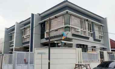 dijual rumah nginden intan