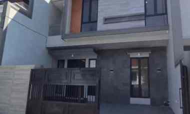 Rumah Minimalis Nginden Intan Timur dekat Kampus Ubaya Petra Surabaya