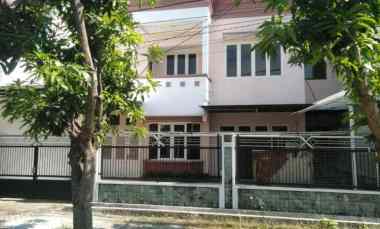 dijual rumah nirwana eksekutif