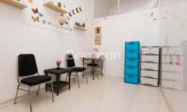 Rumah Nirwana Eksekutif, Rungkut, Surabaya, SHM, Nego Sampai Deal