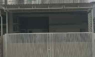 Rumah 2 Lantai Nirwana Eksekutif Rungkut Surabaya Row Jalan 4 Mobil