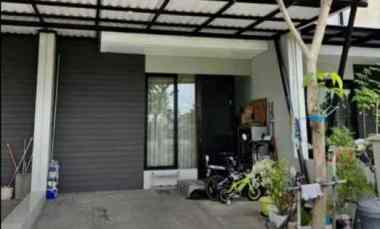 Murah 4 Kamar Tidur Dijual Rumah North West Lake Citraland Full Furnis