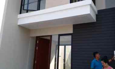 dijual rumah northwest lake surabaya