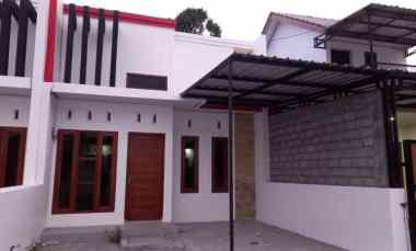 Dijual Rumah Nyaman Lokasi Strategis