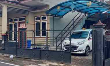 dijual rumah oro oro ombo