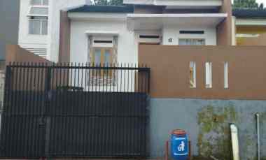 dijual rumah padalarang