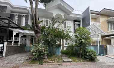 Rumah Terawat American Classic di Pakuwon City San Diego Surabaya Timur