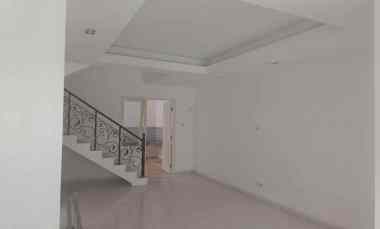 Rumah 2 Lantai, Pakuwon City Surabaya, Selangkah Gloria, Cita Hati ITS