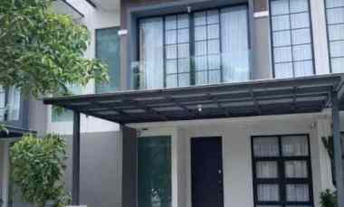 Rumah Pakuwon City dekat Mulyosari, Sutorejo, Dharmahusada DND