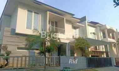 Rumah Mewah Semi Furnished Siap Huni Hook Pakuwon City San Diego