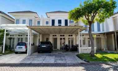Rumah Eastcoast Park, Pakuwon City SIAP HUNI, SEMI FURNISHED, Carport