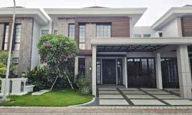 dijual rumah pakuwon city grand island