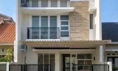 Rumah Minimalis Semi Furnished Termurah di Pakuwon City Surabaya