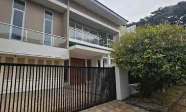 dijual rumah pakuwon city san antonio