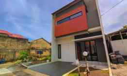 Rumah Design Exclusive dengan Material Premium di Pancoran Mas Depok