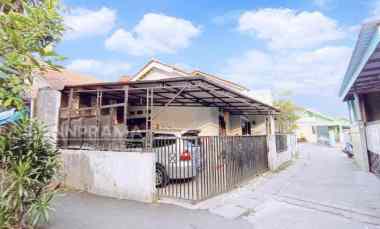 Rumah Hook Eksklusif dengan Inner Garden Sirkulasi Udara Maksimal