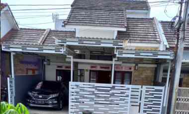 dijual rumah pandanwangi