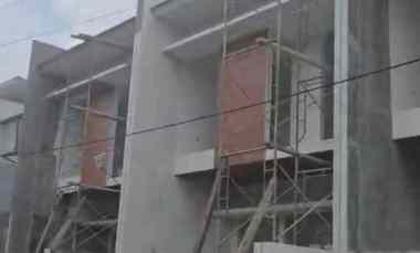 Kompleks Perumahan Elit Panjang Jiwo Surabaya Row 2 Mobil