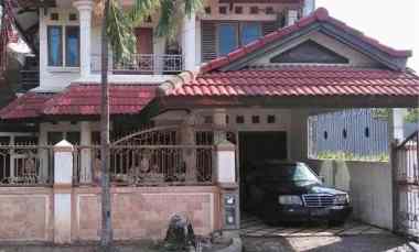 dijual rumah pantai mentari surabaya