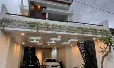 Rumah Dijual di Parangtritis