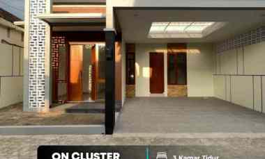 Rumah Baru dekat Pemda Sleman, 500 meter ke Pasar Cebongan, jl. Purbay