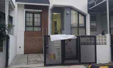 Dijual Rumah Second Semi Furnish Siap Huni di Pasirjati Indah