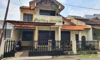 dijual rumah patria jaya