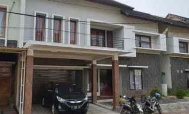 dijual rumah pejaten timur