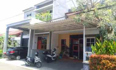 Dijual Rumah Super Strategis Banget Selangkah ke Pemkot CImahi